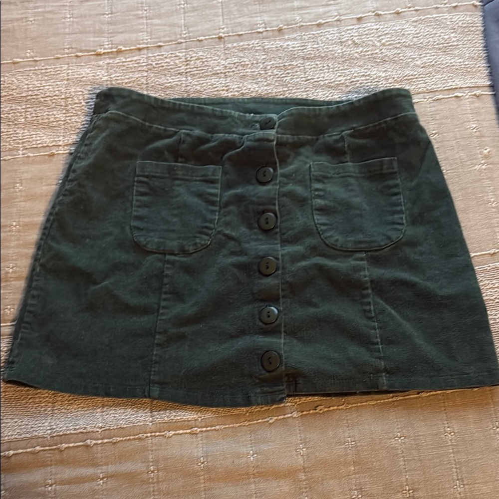 Sky and Sparrow Forest Green Button-Up Mini Skirt